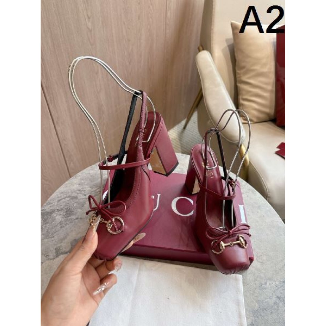 GUCCI グッチ コピー パンプス ホースビット バックストラップ リボンデザイン チャンキーヒール レディースシューズ