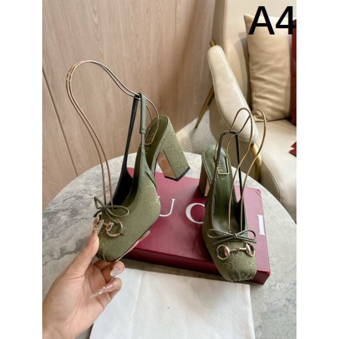 GUCCI グッチ コピー パンプス ホースビット バックストラップ リボンデザイン チャンキーヒール レディースシューズ