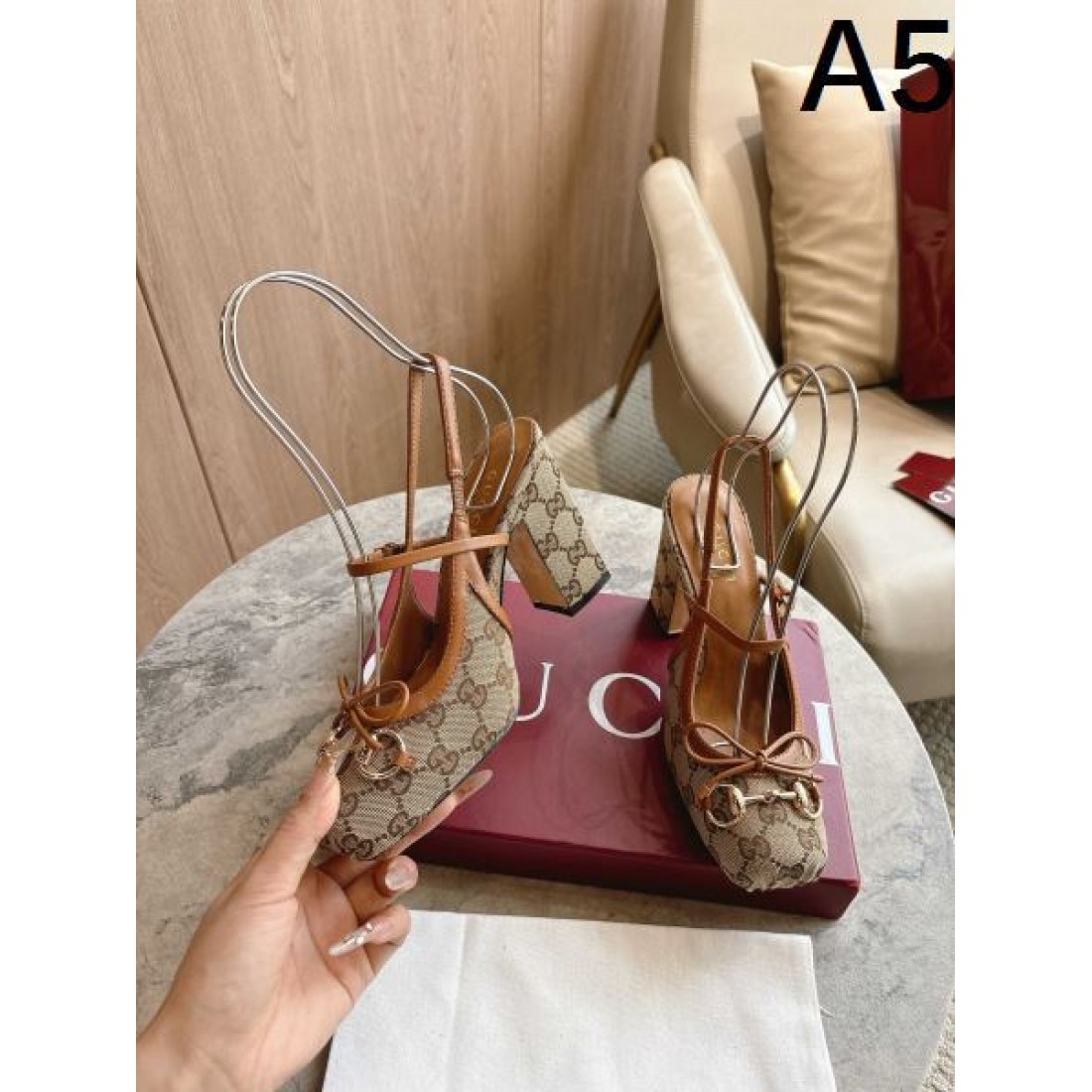 GUCCI グッチ コピー パンプス ホースビット バックストラップ リボンデザイン チャンキーヒール レディースシューズ