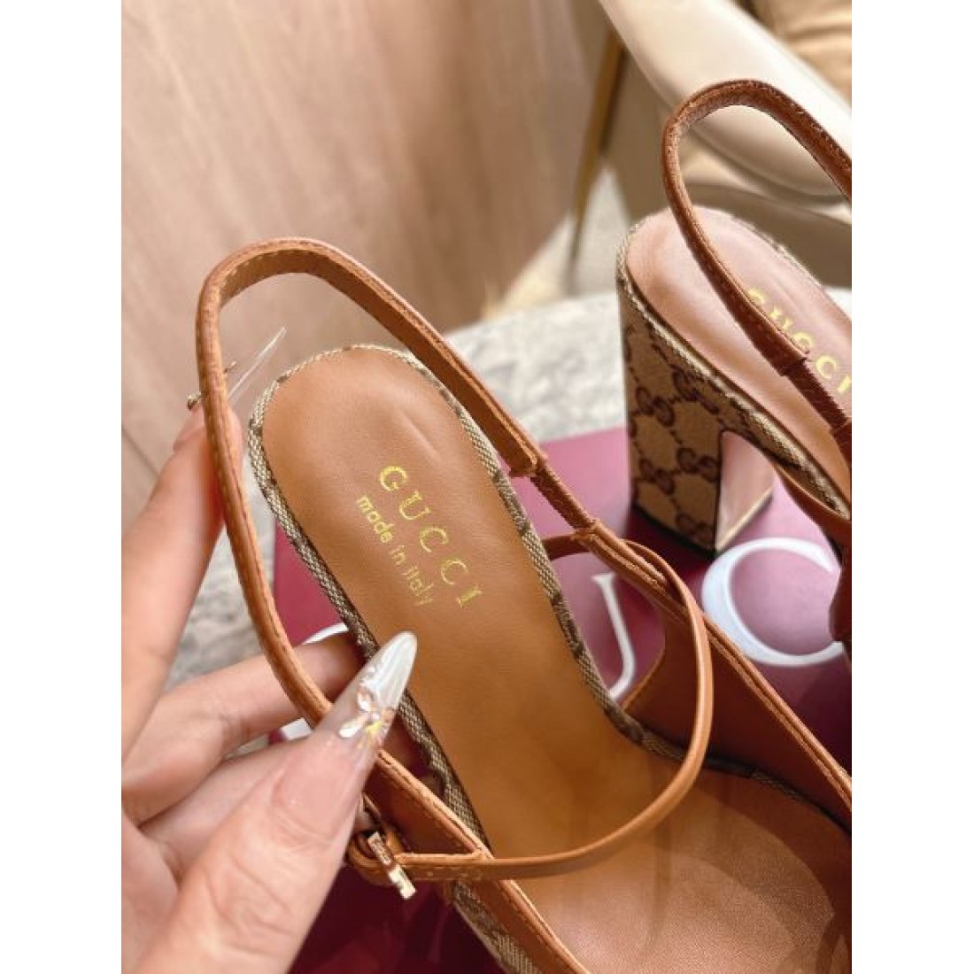 GUCCI グッチ コピー パンプス ホースビット バックストラップ リボンデザイン チャンキーヒール レディースシューズ