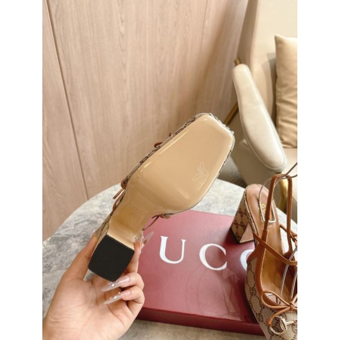 GUCCI グッチ コピー パンプス ホースビット バックストラップ リボンデザイン チャンキーヒール レディースシューズ