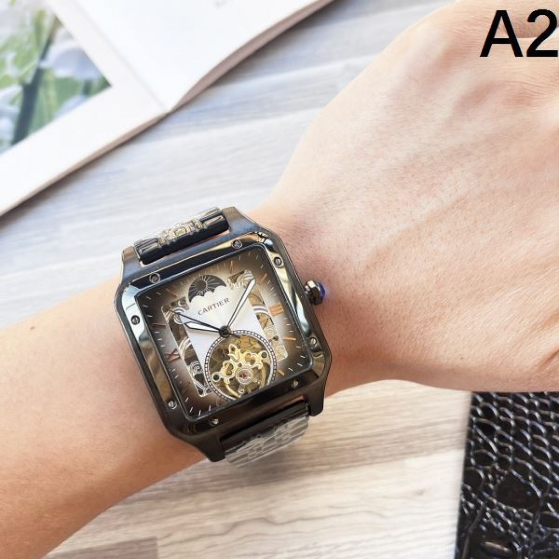 高級感 スケルトン Cartier カルティエ コピー 腕時計 自動巻き 機械式 スクエアケース ステンレスバンド シースルー文字盤 メンズウォッチ