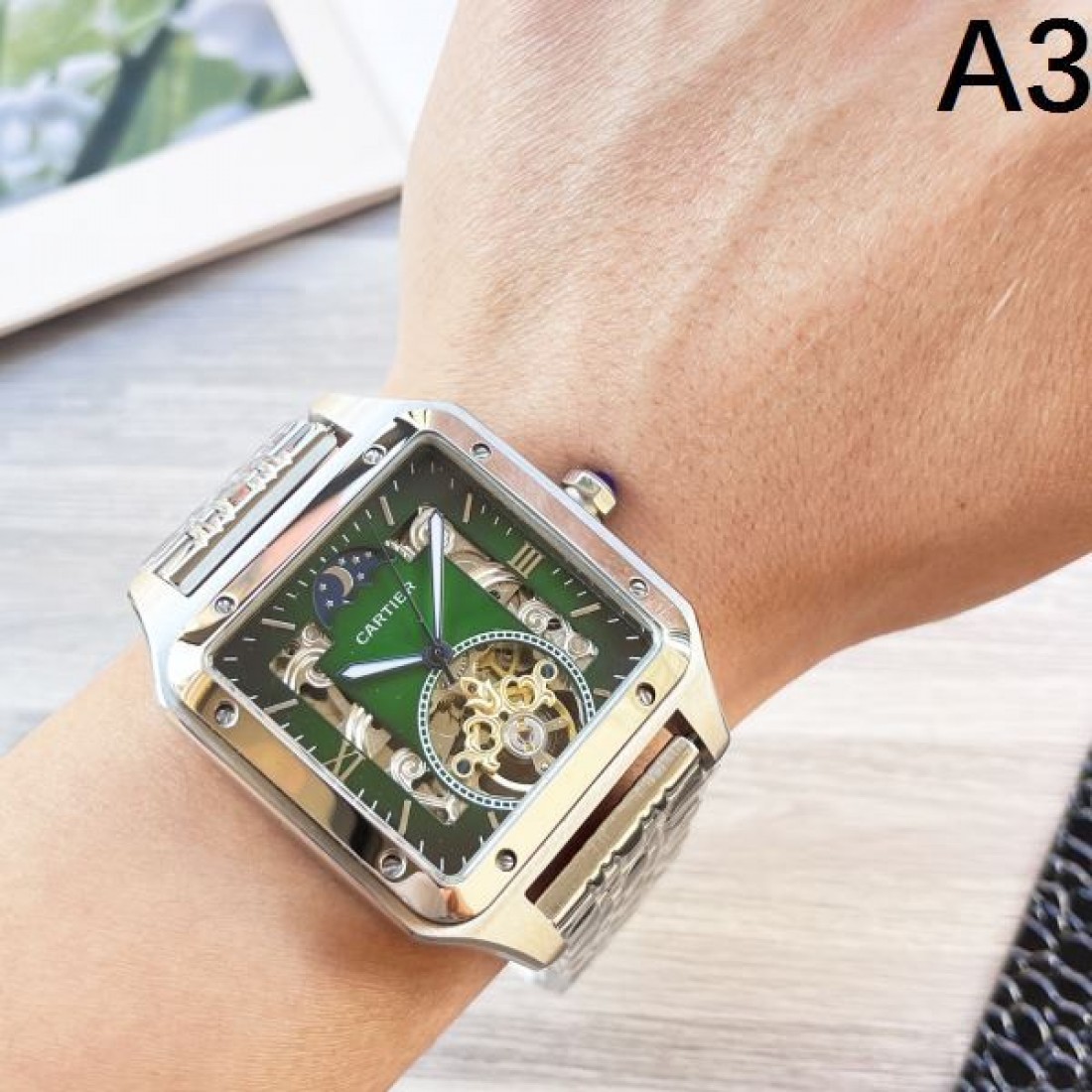 高級感 スケルトン Cartier カルティエ コピー 腕時計 自動巻き 機械式 スクエアケース ステンレスバンド シースルー文字盤 メンズウォッチ