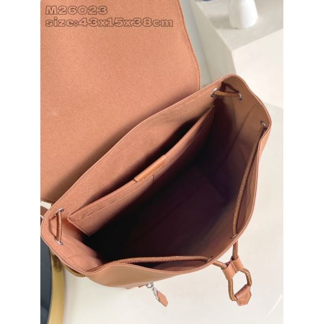 高級感 大容量 ルイヴィトン LOUIS VUITTON コピー バックパック 軽量 収納力抜群