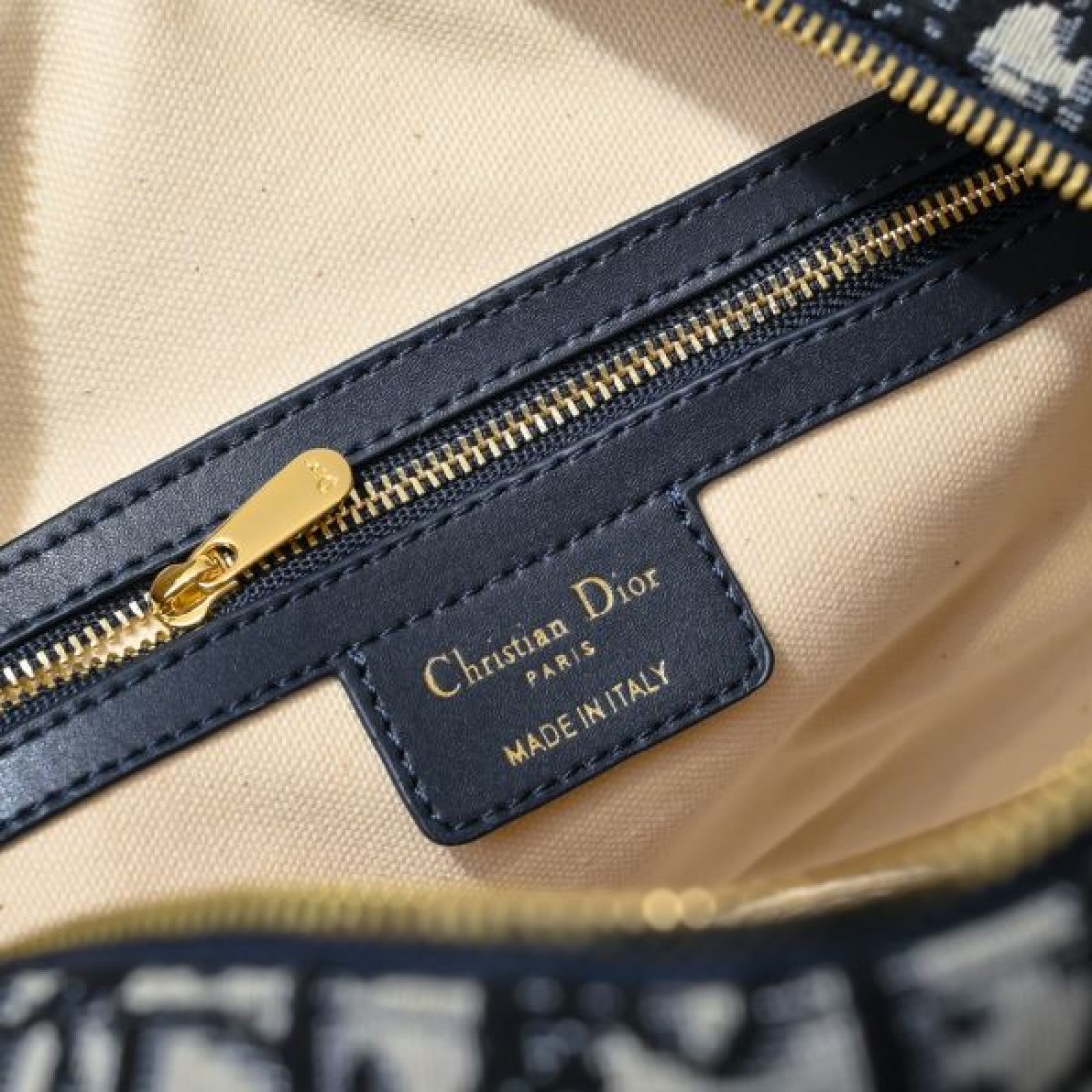  高級感 スタイリッシュ DIOR ディオール コピー トートバッグ 大容量 実用的