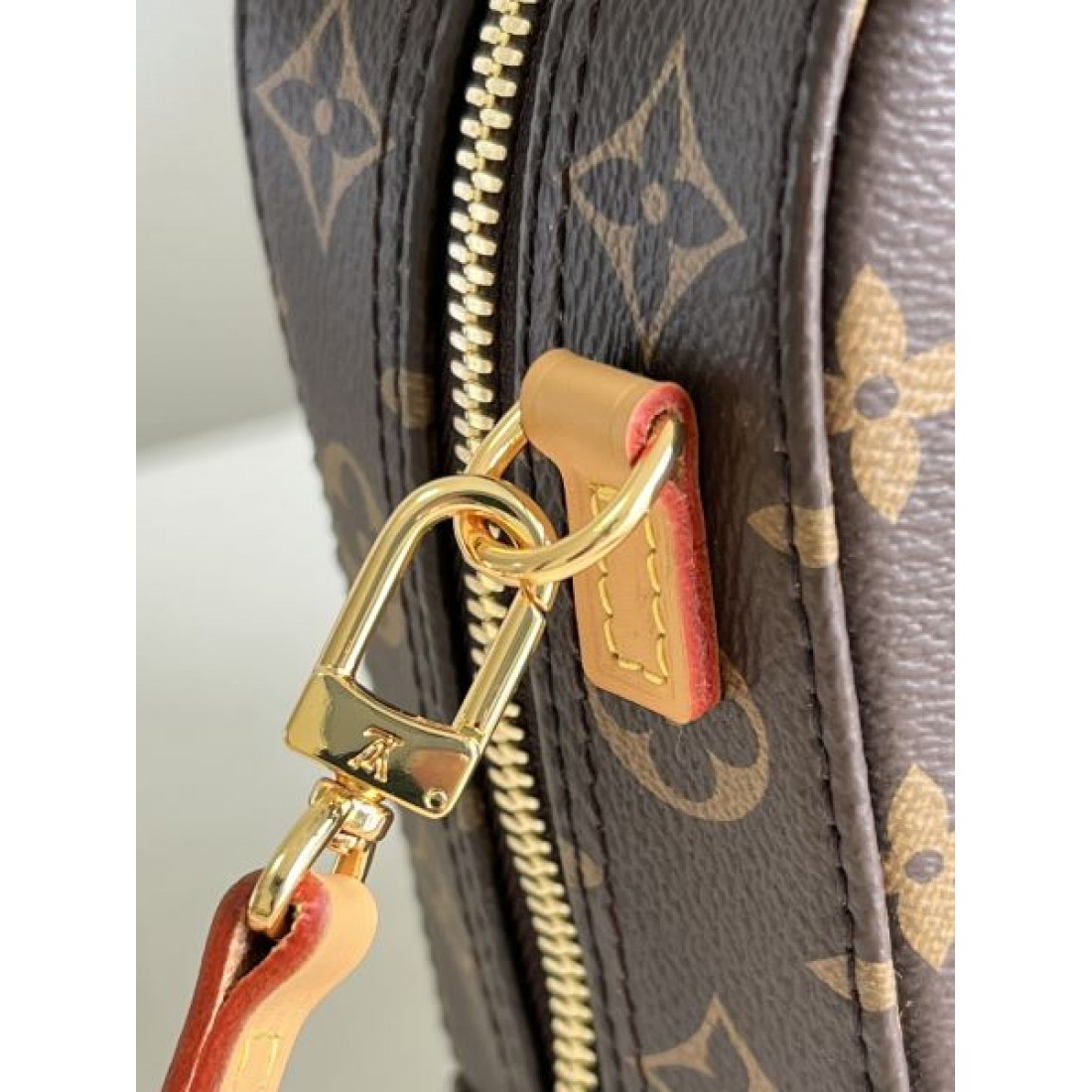 人気モデル 上品 ルイヴィトン LOUIS VUITTON コピー トートバッグ 通勤通学 大容量