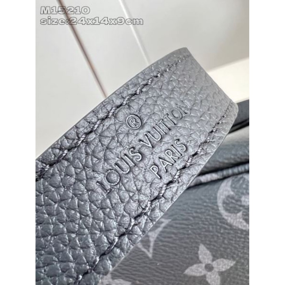 モード 高級感 Louis Vuitton ルイヴィトン コピー トートバッグ モノグラムエクリプス ミニトート 2WAYショルダー レザー素材 シルバー金具 大容量 コンパクト設計