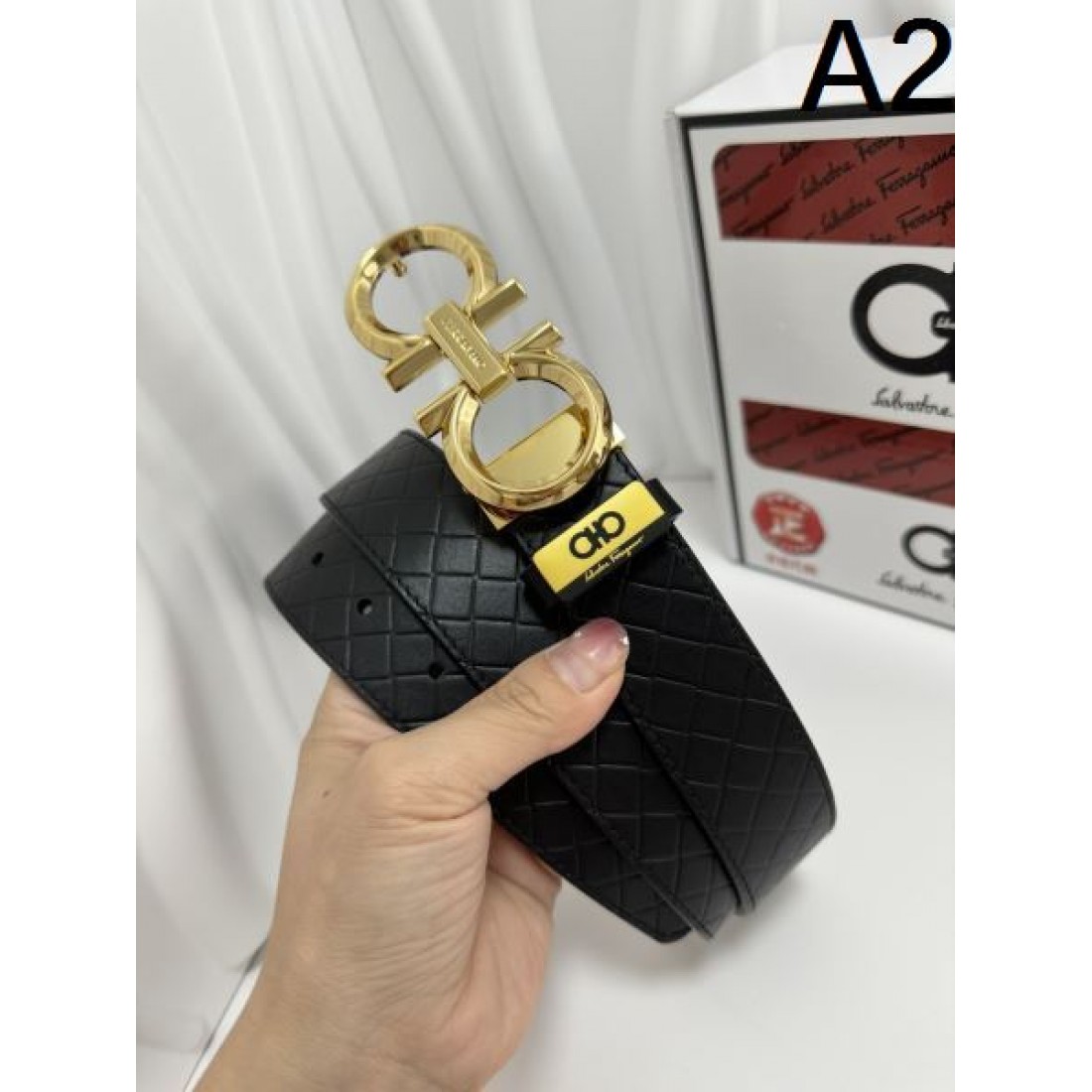 Ferragamo フェラガモ コピー ベルト 市松型押し ダブルガンチーニ調 高見えメタル