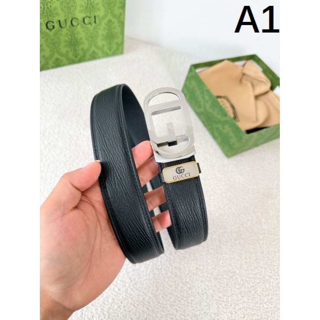 メタルロゴ主張 Gucci グッチ コピー ベル...