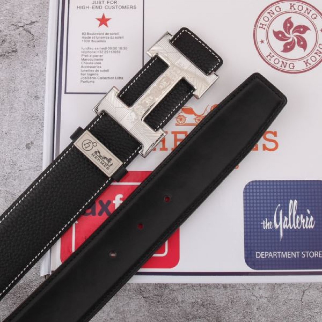 メタル構造強調 Hermes エルメス コピー ベルト ブラックグレインレザー シルバーHバックル マット仕上げ エッジ効いた輪郭 メンズ仕様