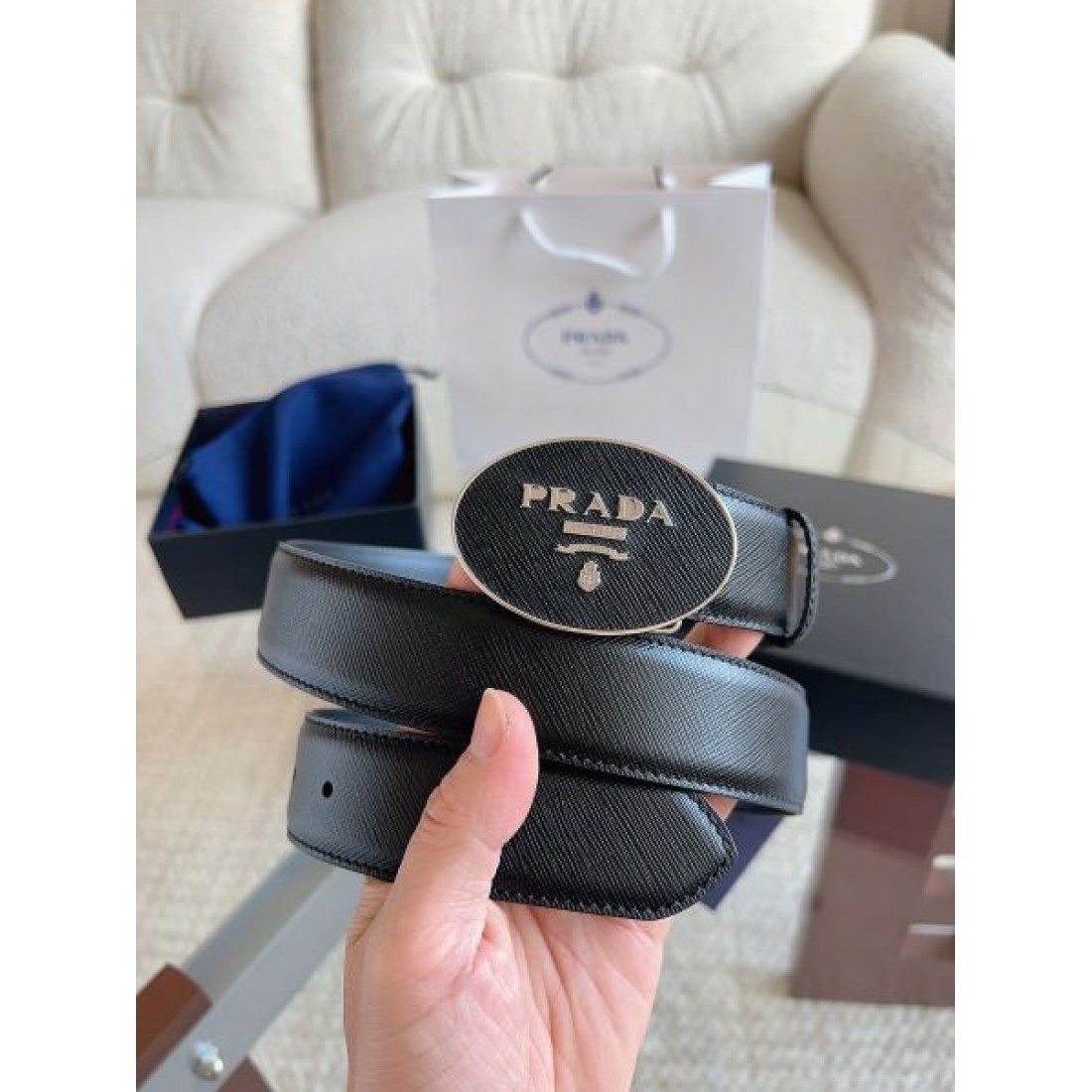 サフィアーノ調 Prada プラダ コピー ベル...