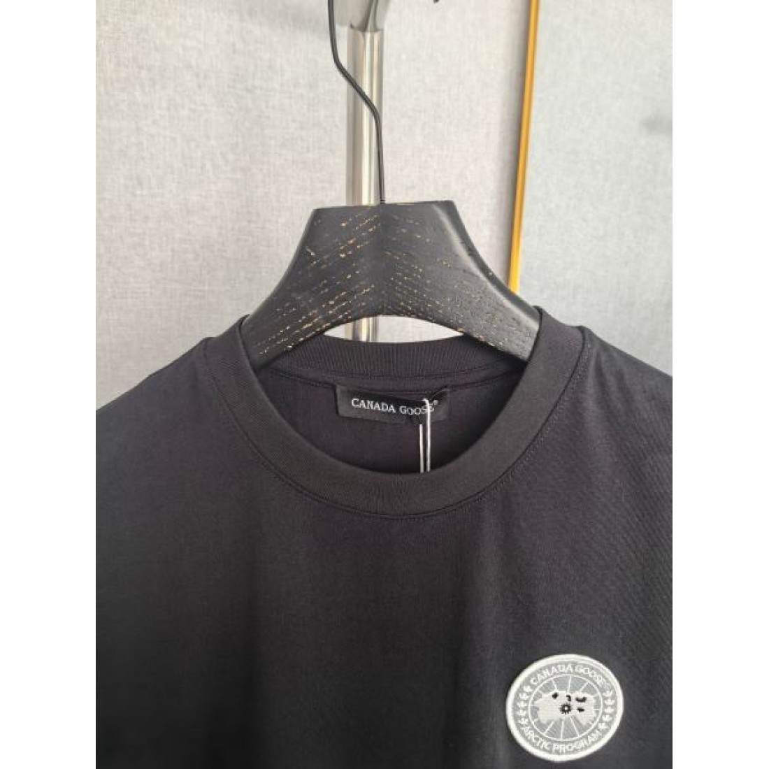 サークルワッペン CANADA GOOSE カナダグース コピー Tシャツ ワンポイント 半袖 クルーネック カジュアル トップス