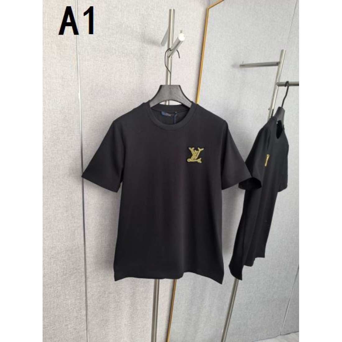 クラフト調デザイン LOUIS VUITTON ...