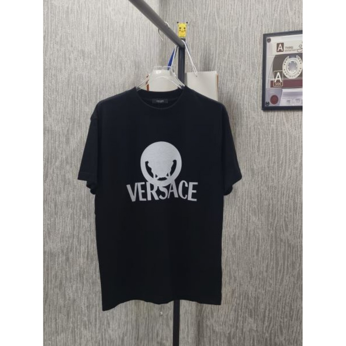 PRADA（プラダ）のTシャツコピー、半袖で上品...