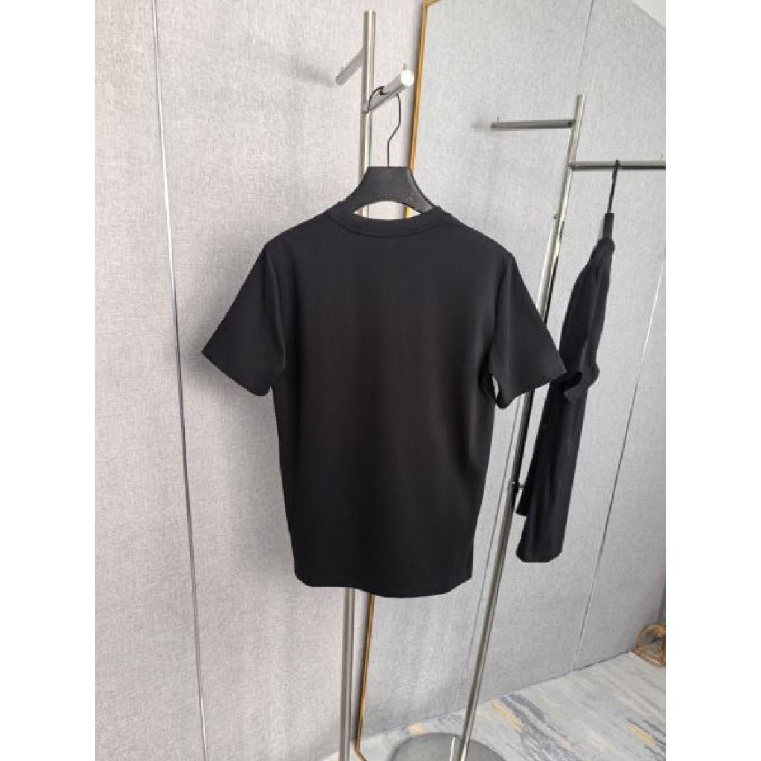 半袖Tシャツ FENDI フェンディ コピー ロゴプリント ROMA クルーネック カジュアルトップス