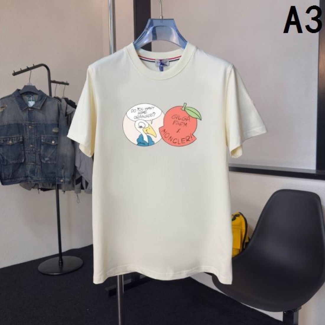 人気 トップス MONCLER モンクレール コピー Tシャツ ブラック フロントイラスト クルーネック 鮮やか ゆったり