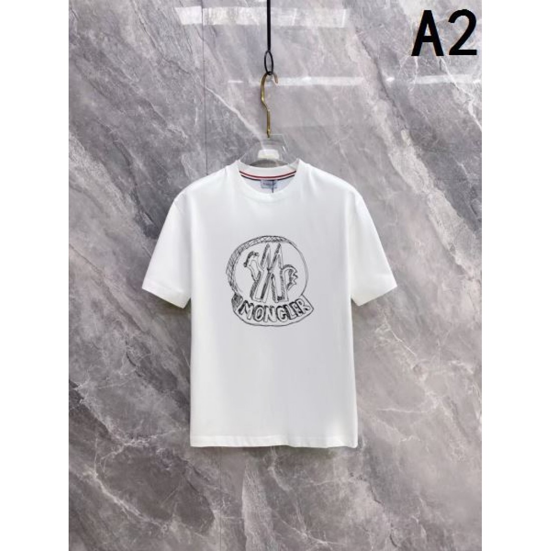 ネイビー フロントロゴ クルーネック 上品 ゆったり 人気 トップス MONCLER モンクレール コピー Tシャツ