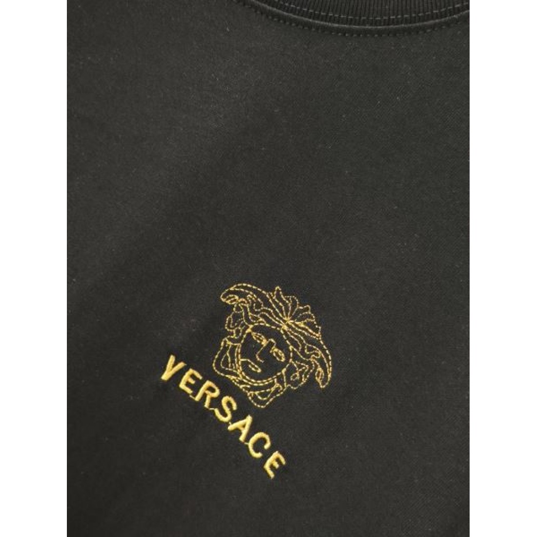 VERSACE ヴェルサーチ コピー 半袖カットソー ブラック 胸元メデューサ刺繍 クルーネック 端正 ゆったり 人気 トップス