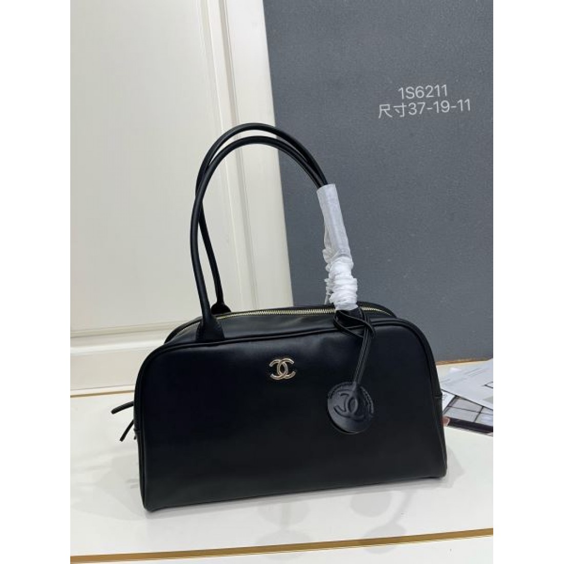 ダブルハンドル ロゴチャーム 大容量 上質感 CHANEL シャネル コピー ハンドバッグ デイリースタイル