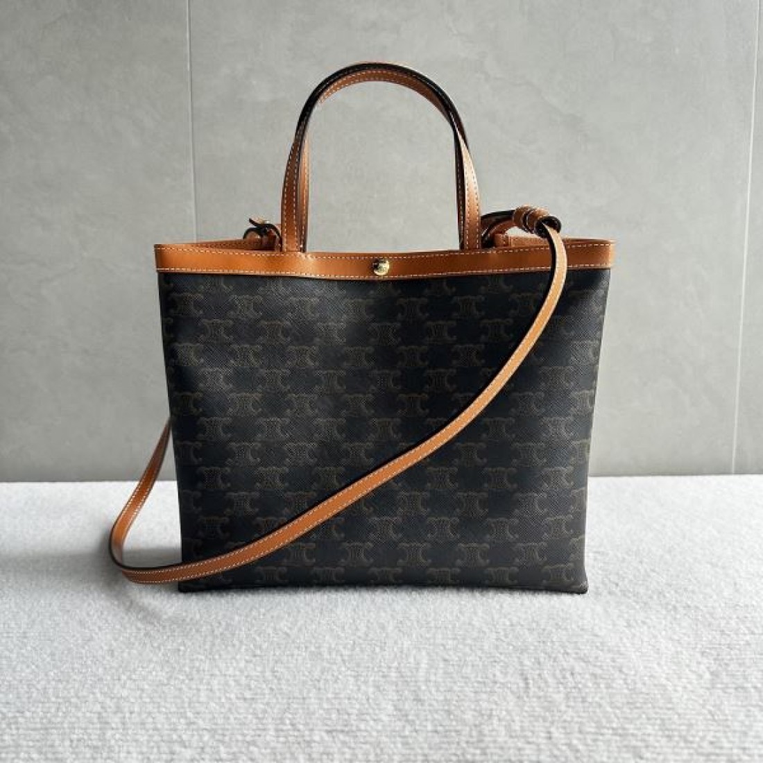 モノグラム 売れ筋候補 こなれ見え CELINE...