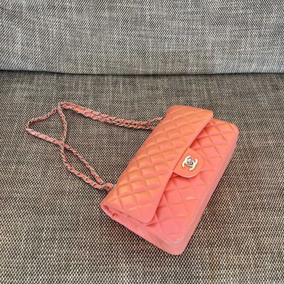 2026新作 キルティング CHANEL シャネル コピー バッグ チェーンバッグ 最新人気話題沸騰中 売れ筋