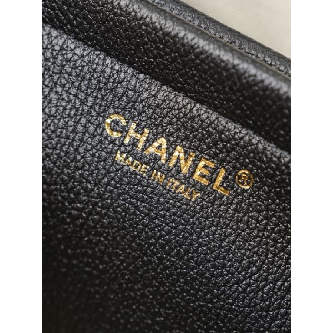 キルティング こなれ見え 旬顔デザイン CHANEL シャネル コピー ショルダーバッグ デイリー主力 軽量コンパクト