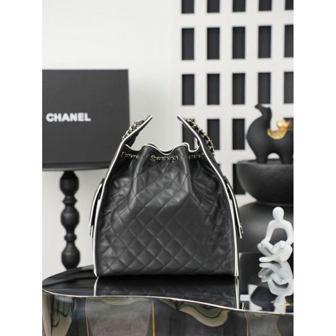 マトラッセ風 軽量設計 通勤対応 CHANEL シャネル コピー トートバッグ シンプルシック 着映えアイテム 高評価候補