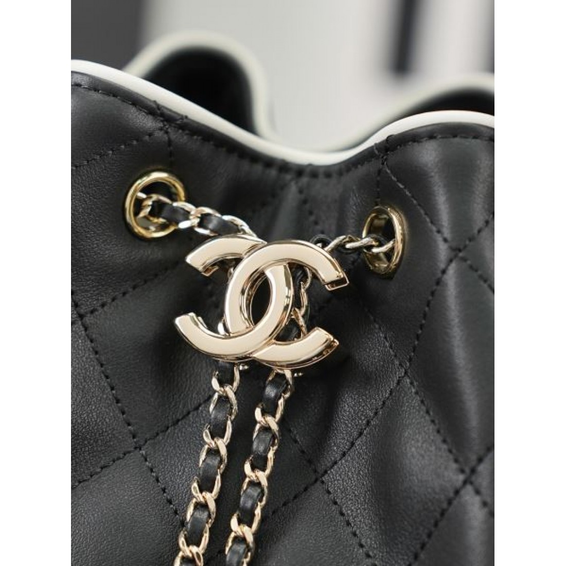 マトラッセ風 軽量設計 通勤対応 CHANEL シャネル コピー トートバッグ シンプルシック 着映えアイテム 高評価候補