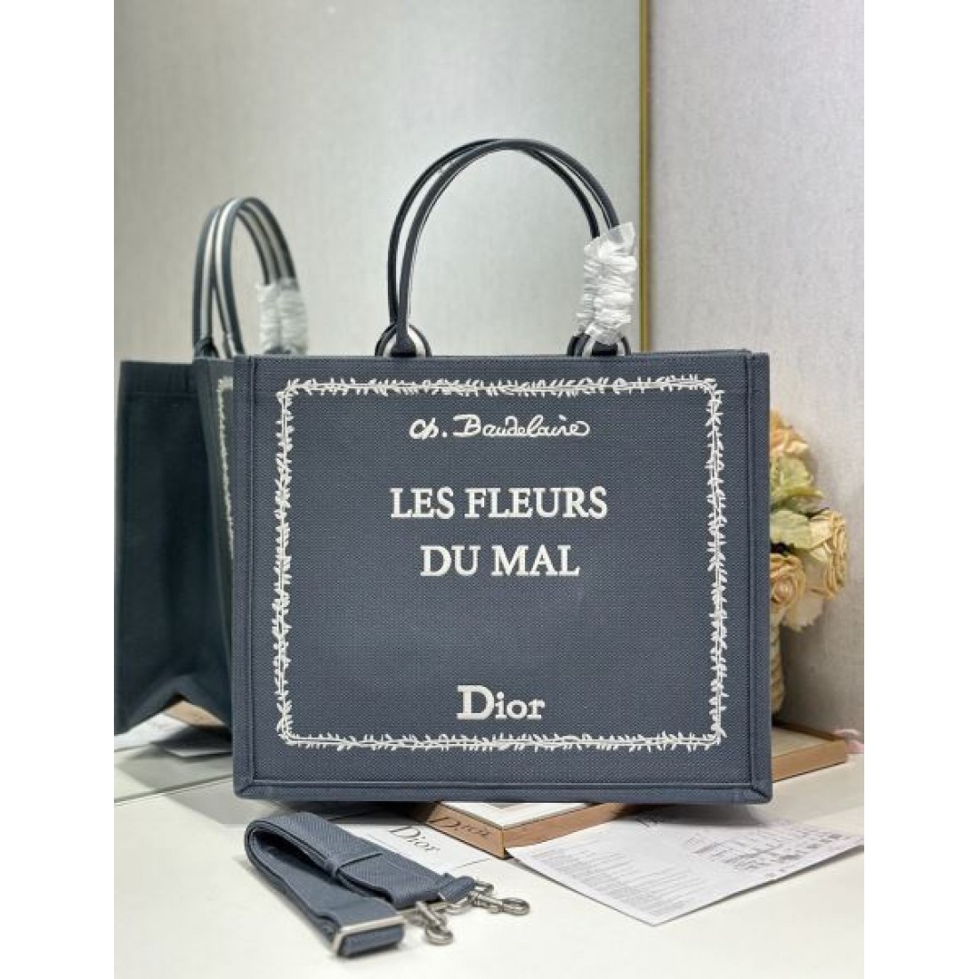 フランス文学アートデザイン こなれ見え Dior...