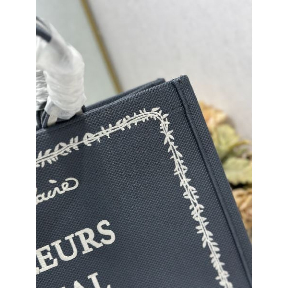 フランス文学アートデザイン こなれ見え Dior ディオール コピー トートバッグ 旬顔 上品カジュアル デイリーユース