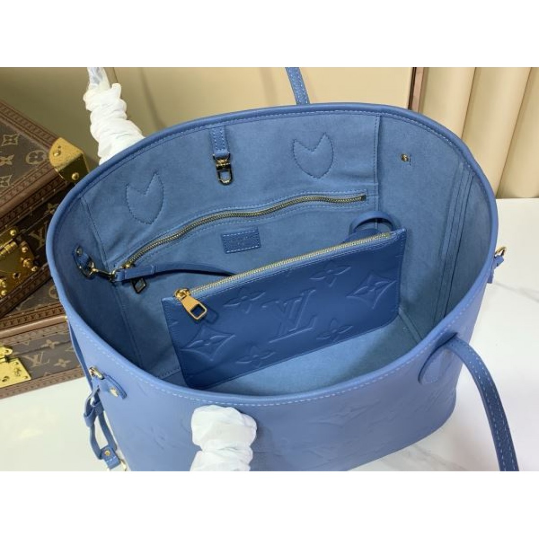 モノグラム型押し 注目アイテム 好評ライン LOUIS VUITTON ルイヴィトン コピー トートバッグ