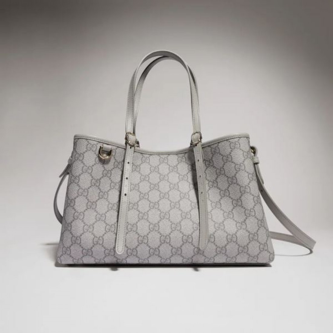 ショルダーバッグ GGキャンバス ロングハンドル付き GUCCI グッチ コピー バッグ 収納便利 きれいめコーデ 人気定番