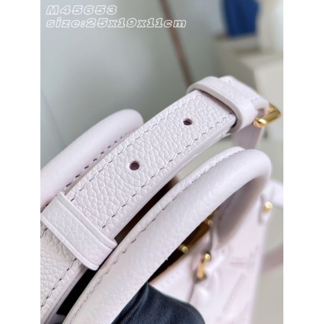  2WAYスタイル 手持ち肩掛け対応 LOUIS VUITTON ルイヴィトン コピー トートバッグ フェミニンコーデ 注目度アップ