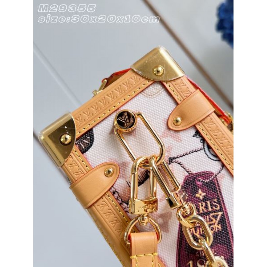 ショルダーバッグ モノグラム柄 チャームデザイン LOUIS VUITTON ルイヴィトン コピー バッグ 2WAY仕様 お出かけ対応 注目モデル