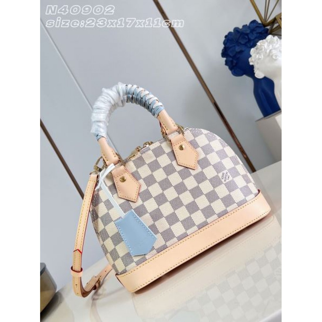 チェック柄ショルダーバッグ コンパクトサイズ 軽量タイプ LOUIS VUITTON ルイヴィトン コピー バッグ デイリー使い 旬アイテム