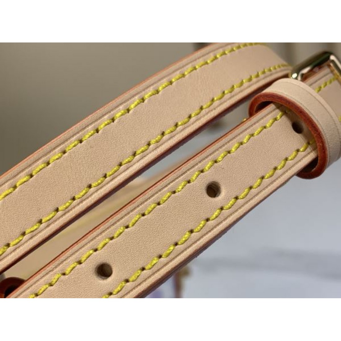 モノグラム巾着 ミニサイズ 斜め掛け対応 LOUIS VUITTON ルイヴィトン コピー バッグ デイリー使い SNSで話題