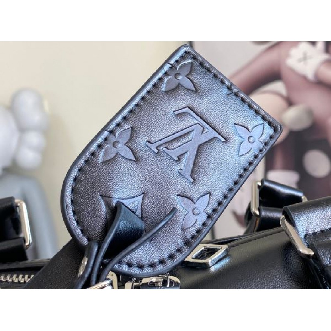 トラベルボストン ブラックレザー ワイドストラップ LOUIS VUITTON ルイヴィトン コピー バッグ  今だけ限定価格 注目商品