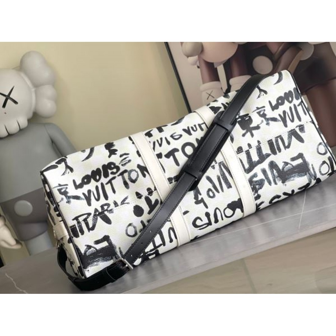 ペイントデザインボストン モダンカジュアル 個性派スタイル LOUIS VUITTON ルイヴィトン コピー バッグ 売れ筋 注目アイテム
