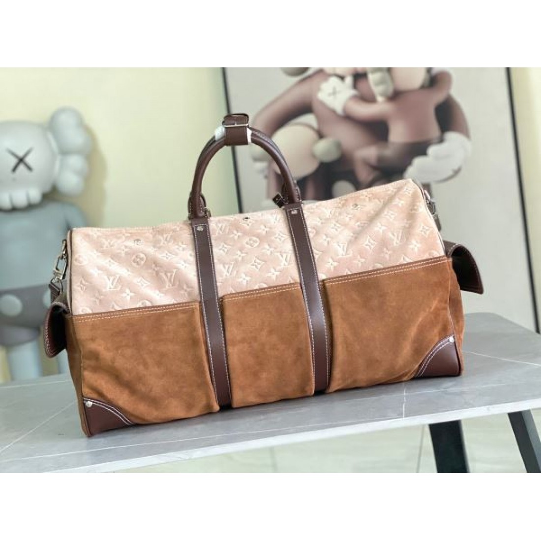 ヴィンテージ調旅行 ブラウン配色 ワイドストラップ付き LOUIS VUITTON ルイヴィトン コピー バッグ 2026新作 収納力抜群