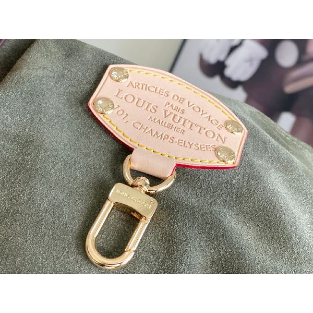 ヴィンテージ風ボストン ワイドストラップ付き 売れ筋 LOUIS VUITTON ルイヴィトン コピー バッグ 旅行対応 完売注意