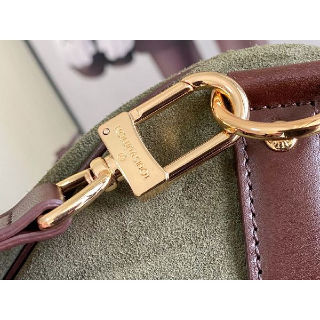 ヴィンテージ風ボストン ワイドストラップ付き 売れ筋 LOUIS VUITTON ルイヴィトン コピー バッグ 旅行対応 完売注意