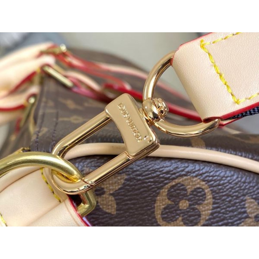 モノグラムボストン 大容量トラベル 2026新作 LOUIS VUITTON ルイヴィトン コピー バッグ 収納力抜群 売れ筋 注目アイテム