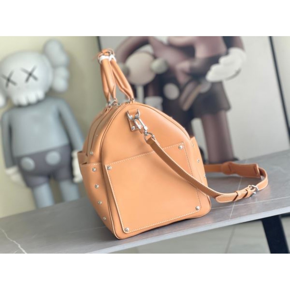トラベルバッグ レザーコンビ ボストンタイプ ミニマルデザイン LOUIS VUITTON ルイヴィトン コピー バッグ 着回し万能 デイリー主力 人気モデル