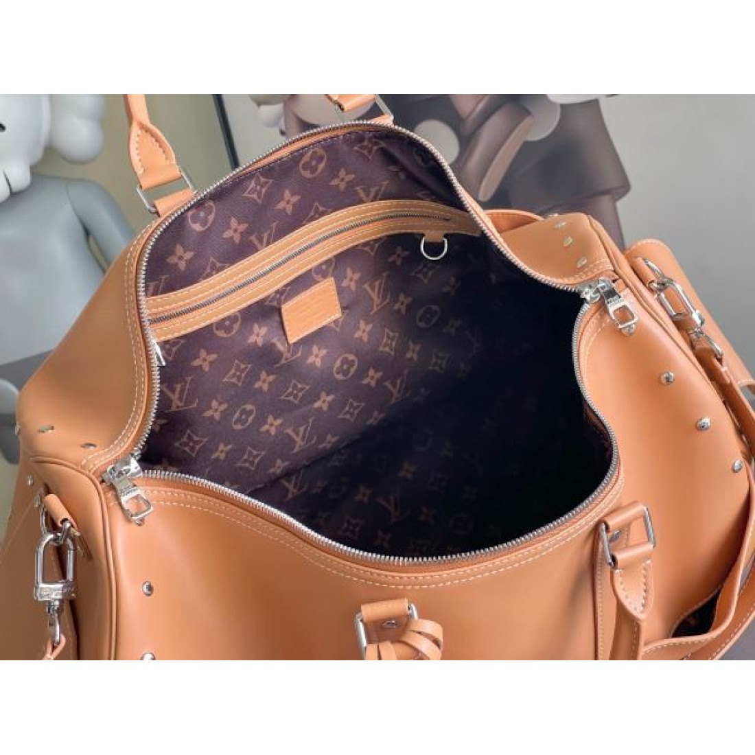 トラベルバッグ レザーコンビ ボストンタイプ ミニマルデザイン LOUIS VUITTON ルイヴィトン コピー バッグ 着回し万能 デイリー主力 人気モデル