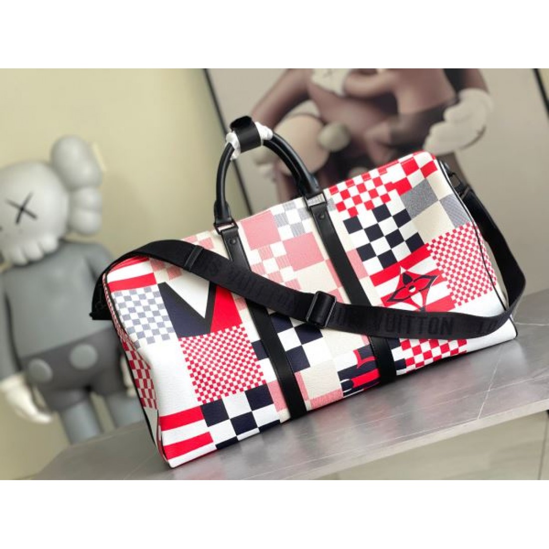 2026SS 旅行バッグ ダッフルスタイル マルチパターンデザイン LOUIS VUITTON ルイヴィトン コピー バッグ 収納力抜群 トレンドアイテム