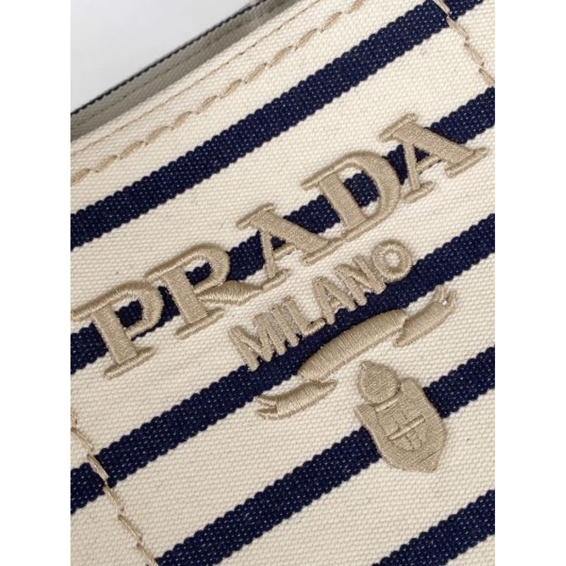 ストライプデザイン コンパクトトートシリーズ トップハンドル PRADA プラダ コピー トートバッグ 上品カジュアルスタイル 軽量デイリー仕様