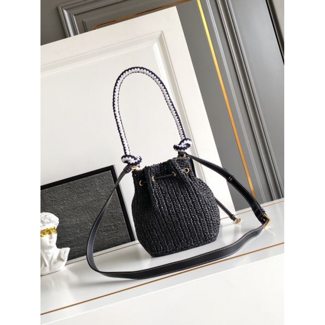 かご編み バケット巾着デザイン トップハンドル付き PRADA プラダ コピー バッグ カジュアル通勤リゾート対応 人気シリーズ