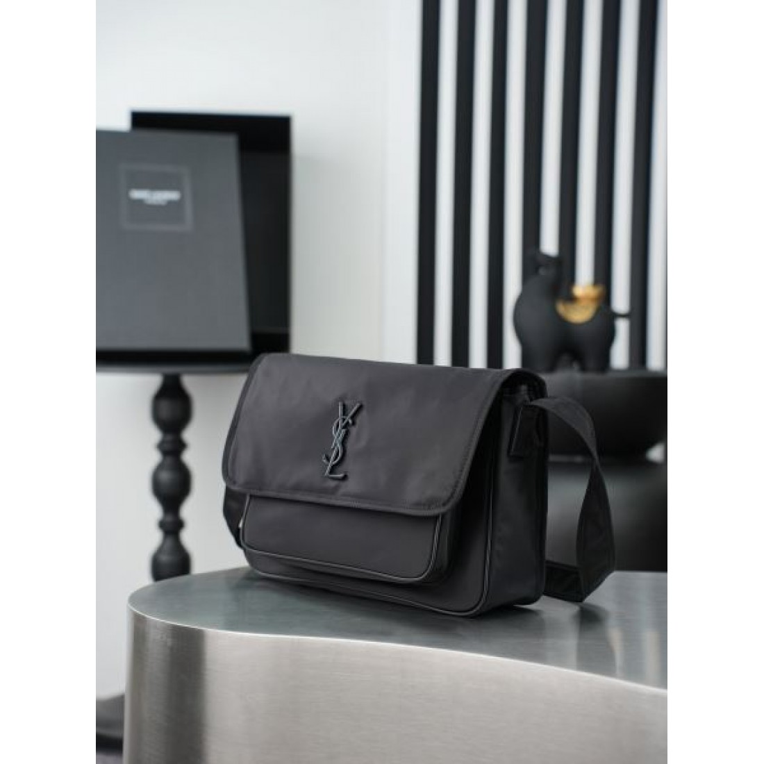 2026SS YSL クロスボデ ミニマルフラップショルダー SAINT LAURENT サンローラン コピー バッグ モードベーシック デイリー主力