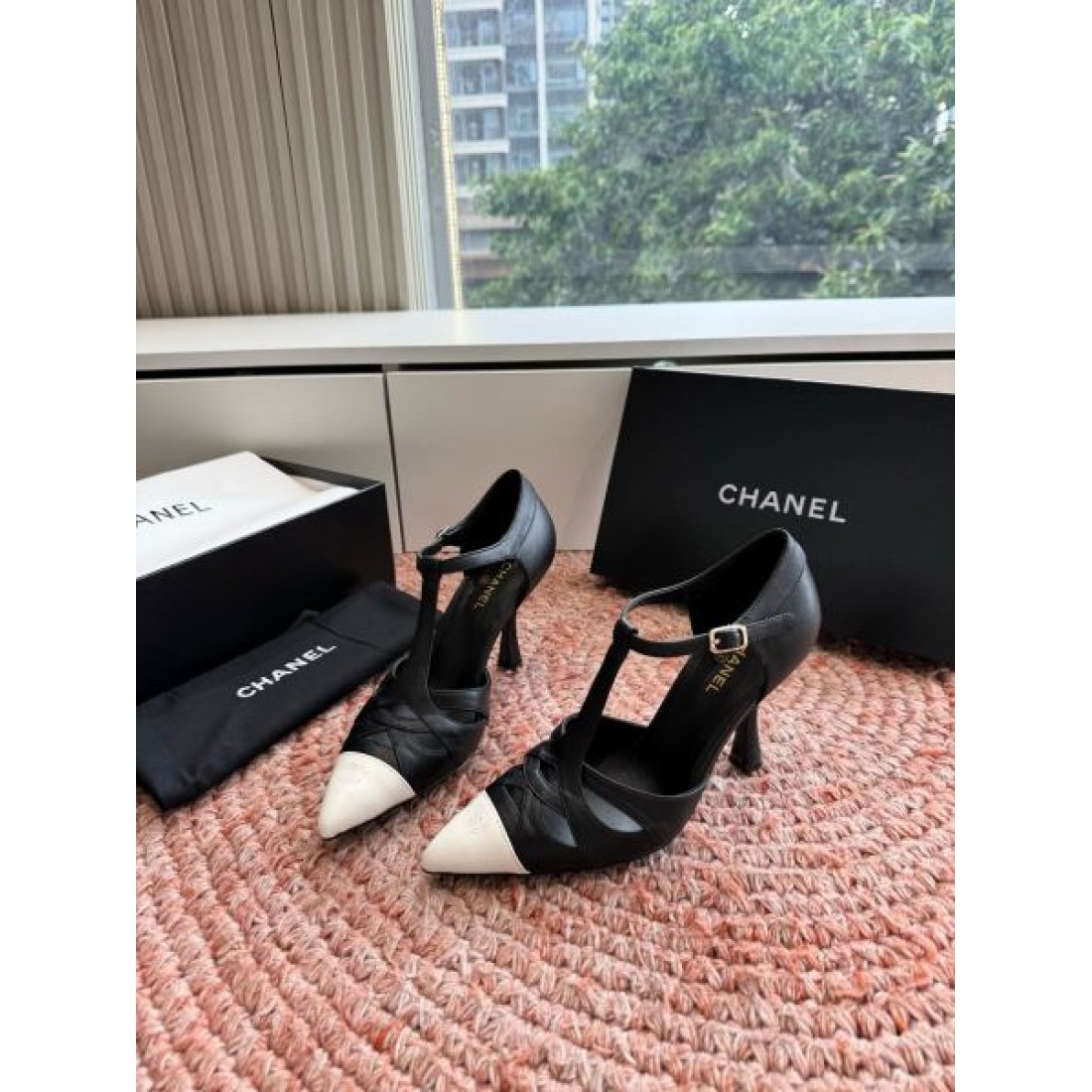 Tストラップ パンプス エレガント ラグジュアリースタイル CHANEL シャネル コピー ハイヒール 上質コレクション