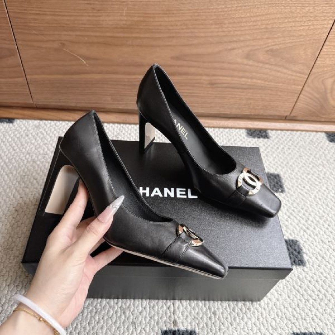 スクエアトゥ ハイヒール 大人フェミニン ラグジュアリー CHANEL シャネル コピー パンプス コレクション